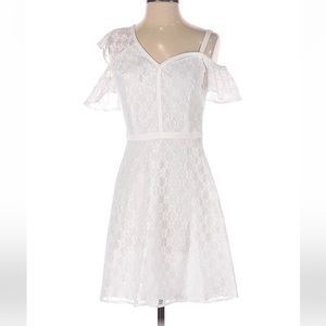 New never worn guess white ruffles bride bridal shower bachelorette dress size 0